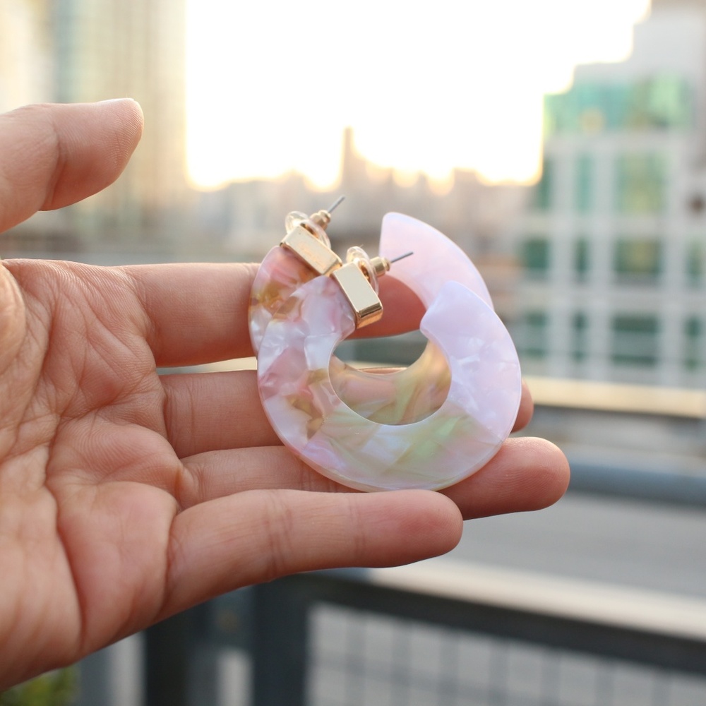 New Baublebar Yellow marble simple Hoops earrings - Picture 1 of 7